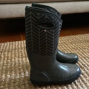 Bogs waterproof boots, EUC